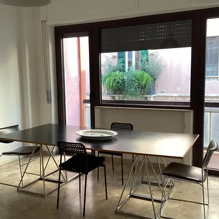 Be.st.house 아파트 페스카라